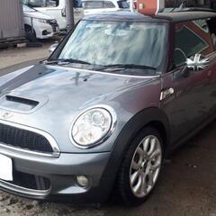 ☆車検約2年付☆MINI☆クーパーS☆マニュアル☆走行4万㌔台☆車検有り☆キレイ☆夏冬タイヤアルミ付き☆現金引渡し希望は別投稿からご連絡をお願いします。の画像