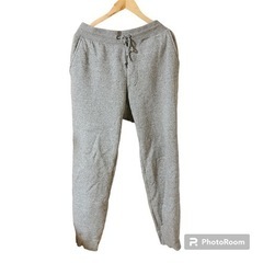 ユニクロ　履く毛布　暖パン
