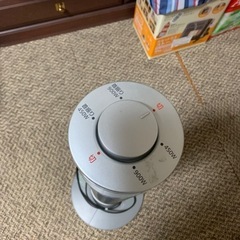 家電 季節、空調家電 遠赤外線ヒーターの画像