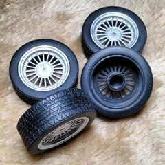 残り1箱！　ミニカー1/18 BMW Alpina E30 wheels and tyres set ソコン PCパーツの画像