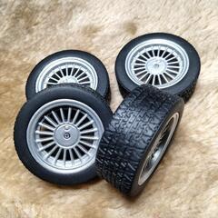 残り1箱！　ミニカー1/18 BMW Alpina E30 wheels and tyres set ソコン PCパーツの画像