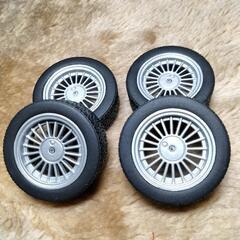 残り1箱！　ミニカー1/18 BMW Alpina E30 wheels and tyres set ソコン PCパーツの画像