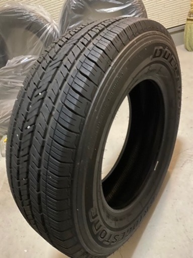 車のパーツ タイヤ、ホイール