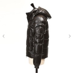 タトラスダウンジャケットブラックメンズの画像