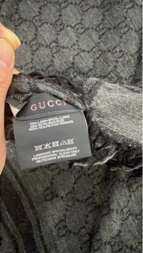 　正規品GUCCIマフラー