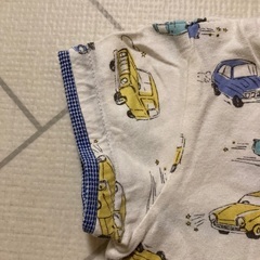 Love & Peace & MoneyのTシャツ（車）（80センチ）の画像