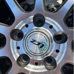 車のパーツ タイヤ、ホイールの画像