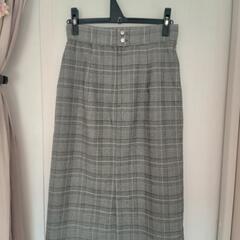 ★美品★スカート／ミディアムタイト／ワールドの画像