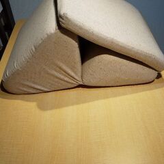 クッション座椅子の画像