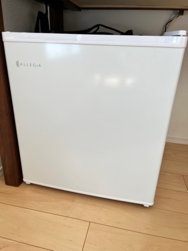 小型冷蔵庫　アレジア　46L