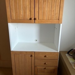 (お譲り先決定しました)食器棚　今日の午前中か明日取りに来れる方