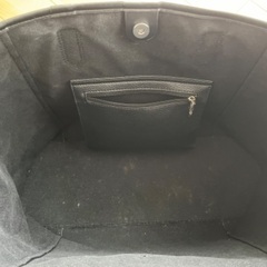 REGISTA バックの画像