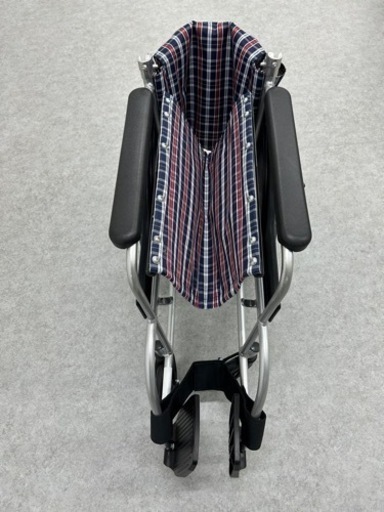 ⭐️美品⭐️折りたたみ可能な介助用車イス