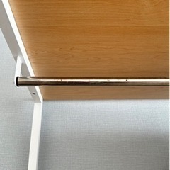 ハンガーラックの画像