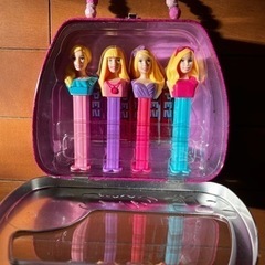 バービー　PEZ    缶バッグの画像