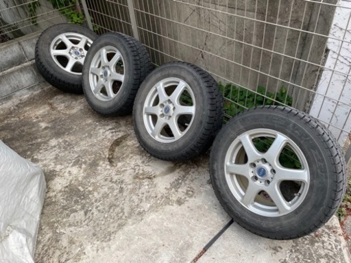【即決価格】スタッドレスタイヤ＋ホイール4本セット 215/65R16 インチ　ミニバン用