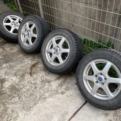 【即決価格】スタッドレスタイヤ＋ホイール4本セット 215/65R16 インチ　ミニバン用の画像