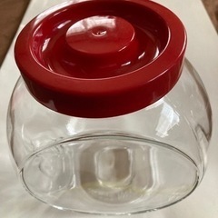 イタリア製強化ガラス瓶 1.8L　梅酒 駄菓子入れの画像