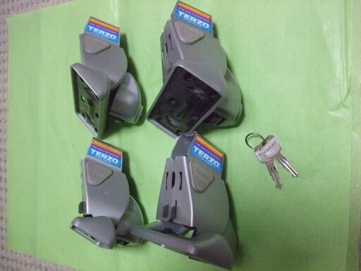 TERZOベースフット／ルーフオンタイプフット（シルバー色）EF14SL