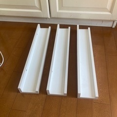 IKEAの棚3 幅55センチ 高さ5センチの画像