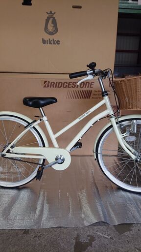 ジュニア　シティーサイクル　２２インチ