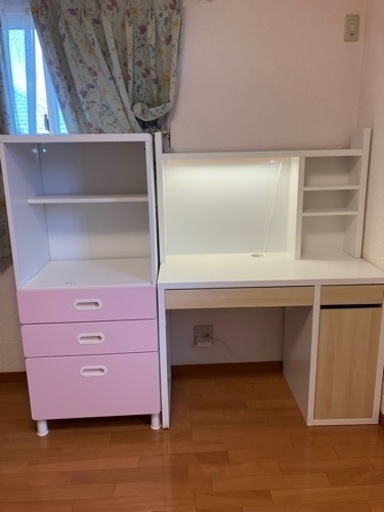 イケアIKEA  学習机　勉強机　デスク