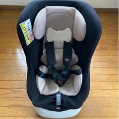 エールべべ　チャイルドシート