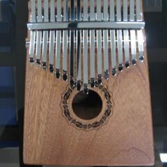 カリンバ（ケース付き）の画像