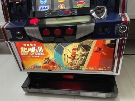 山佐　機動戦士ガンダムIII スロットマシン　ジャンク品 山佐 機動戦士ガンダムIII スロットマシン ジャンク品（スロット