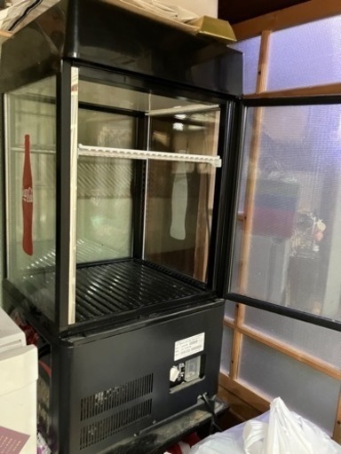 コカコーラドリンク用冷蔵庫
