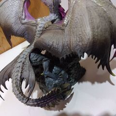 美品 カプコンフィギュアビルダー クリエイターズモデル 爵銀龍 メル・ゼナの画像