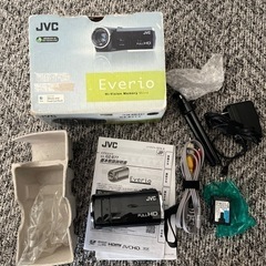 【値下げ】ビデオカメラJVC GZE77  純正+大容量バッテリ...