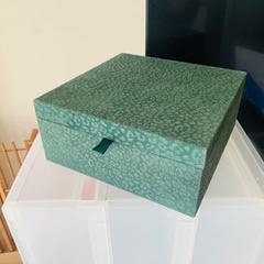 【3/16迄】アクセサリーケース/グリーン/H&M HOMEの画像