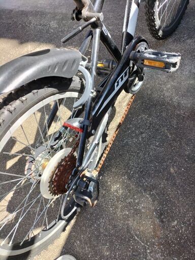 子供用自転車マウンテンバイク (ヒデユキ) 市川のマウンテン