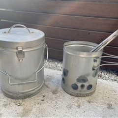 キャンプ用品　グリル　＋　火消し壺　BBQの画像