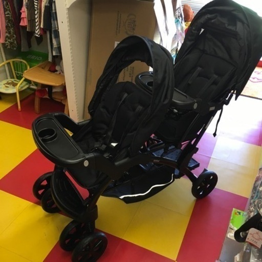 美品 カトージ ベビーカー 二人でゴーDX（ブラック）レインカバー付　2023年製