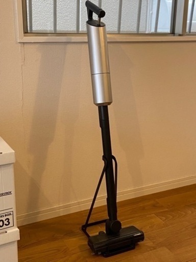 スティック掃除機　スタンド付き　ツインバード