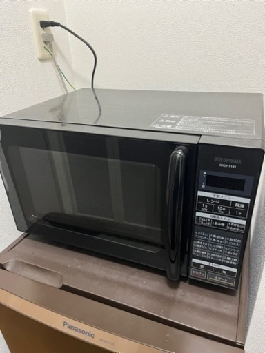 電子レンジ　アイリスオーヤマ　2019年製