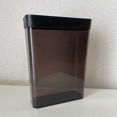 tower  ペットフードストッカー 3/19まで