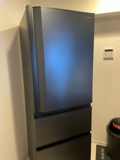 東芝 TOSHIBA GRS36SCKZ 冷蔵庫 右開き チャコール 353L