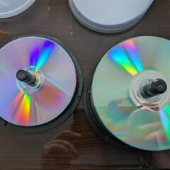 大量のCD-R？の画像