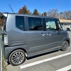 H24 ホンダN-BOXカスタム  75,680km  車検7年／4月の画像