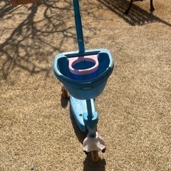 おもちゃ 三輪車の画像