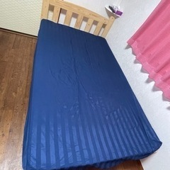 家具  セミダブルベットの画像