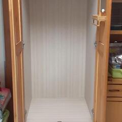 洋服タンスの画像