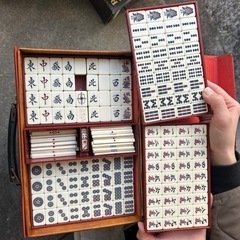 【最終値下げ】麻雀牌セットの画像