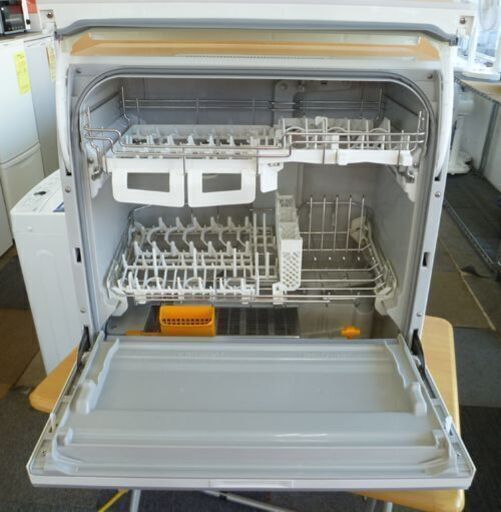 パナソニック 2019年製 食器洗い乾燥機 NP-TY11-W 食洗機 Panasonic 食器45点 家庭用 節電・節水できる「エコ