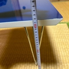 折りたたみテーブル　紺色の画像