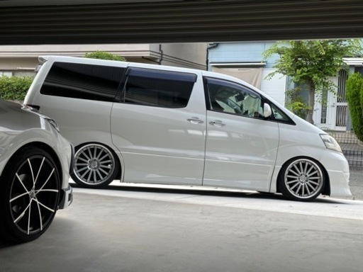 車のパーツ タイヤ、ホイール