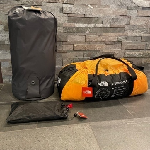 [美品]THE NORTH FACE ジオドーム4 テント【別売り】マットレス•グランドシート付き　2回使用